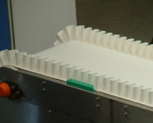 belt conveyor end view